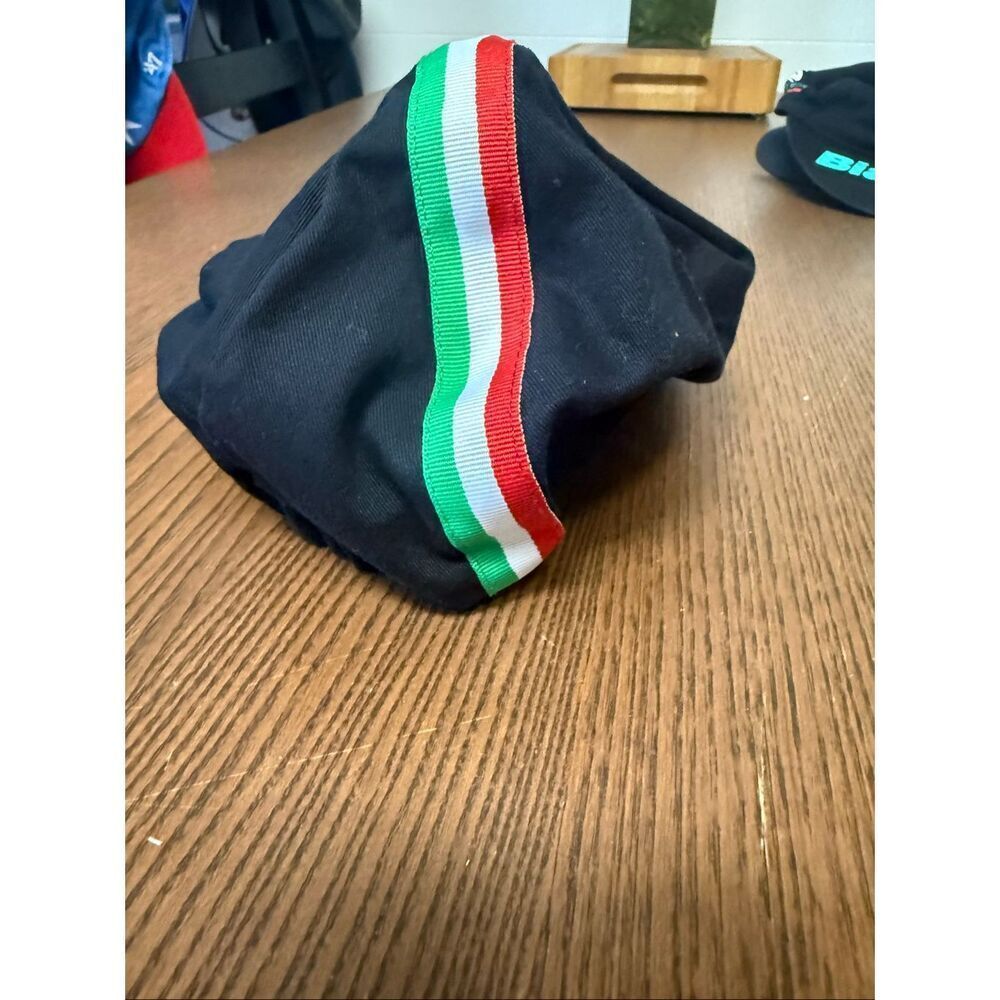 Cinelli "Il Grande Ciclismo" Cycling Cap - Picture 3 of 4